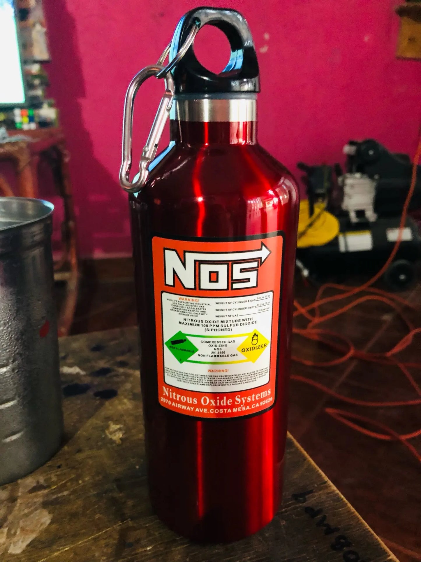 Nos bottle water